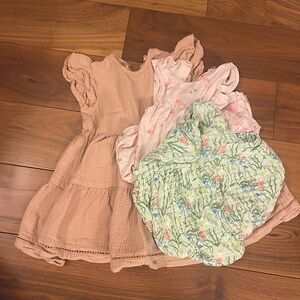 Quincy Mae dress, 2 angel dear bubbles - 18-24M - 3pc bundle